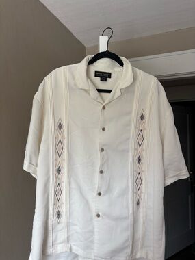 Montage Collection Men's Cream Embroidered Button-Up Shirt